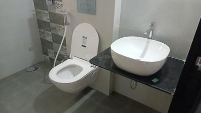 Image of 1000 Sq.ft 2 BHK Apartment / Flat for rent in Amit Ved Vihar, Kothrud, Pune for Rs. 32000