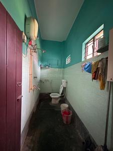 Bathroom Image of 1035 Sq.ft 4 BHK Independent House for sale in Baranagar Kolkata for Rs. 7300000