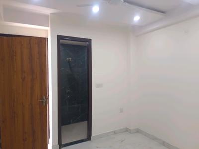 Bedroom Image of 1200 Sq.ft 4 BHK Builder Floor for sale in Mahavir Enclave New Delhi for Rs. 10800000