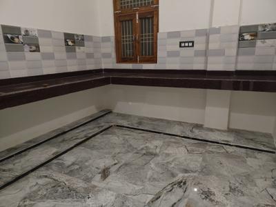 Kitchen Image of 1200 Sq.ft 2 BHK Builder Floor for rent in Susuwahi Varanasi for Rs. 12000