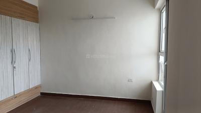 Mapsko Paradise Bedroom One 3