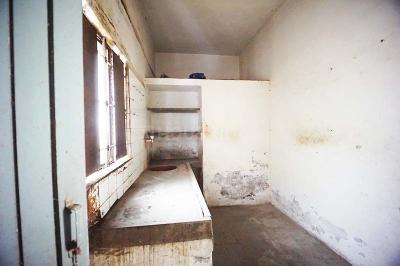 Kitchen Image of 3744 Sq.ft 4 BHK Independent House for sale in Naranpura Ahmedabad for Rs. 23500000
