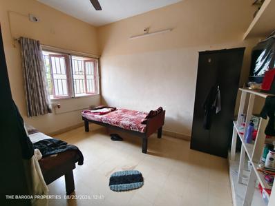 Bedroom Image of 1400 Sq.ft 2 BHK Duplex for rent in New Gotri Vadodara for Rs. 19000