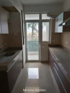 Kitchen Image of 800 Sq.ft 3 BHK Apartment / Flat for sale in Emaar Emerald Estate, Sector 65 Gurgaon for Rs. 24000000