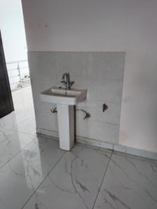 Bathroom Image of 499 Sq.ft 2 BHK Builder Floor for rent in Bharat Nagar Bathinda for Rs. 15000
