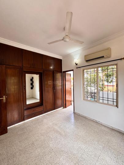 Symphony Bedroom 1