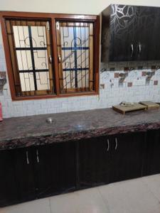 Kitchen Image of 1500 Sq.ft 2 BHK Independent House for rent in Rajajipuram Lucknow for Rs. 6500