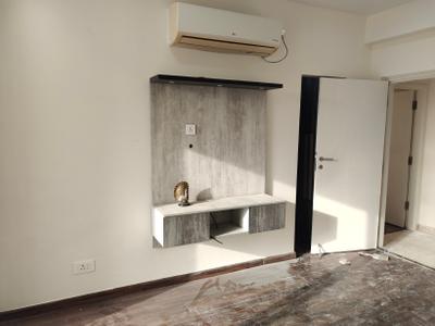 Bedroom Image of 3670 Sq.ft 5 BHK Apartment / Flat for sale in Emaar Palm Terraces Select, Sector 66 Gurgaon for Rs. 65000000