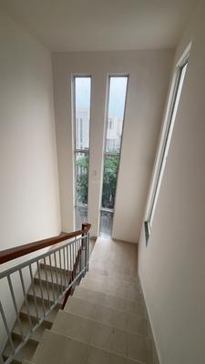 Staircase Image of 4200 Sq.ft 4 BHK Villa for sale in Godrej Golf Link, Jaypee Greens Greater Noida for Rs. 65000000