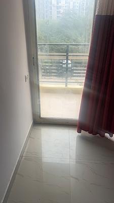 Image of 1057 Sq.ft 2 BHK Apartment / Flat for sale in Nimbus Express Park View 2, Chi V, Greater Noida for Rs. 7800000