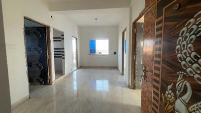 Living Room Image of 808 Sq.ft 2 BHK Apartment / Flat for sale in Behala Kolkata for Rs. 4500000