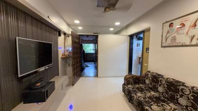 Living Room Image of 630 Sq.ft 2 BHK Apartment / Flat for sale in Shree Balaji Aashirvad, Malad West Mumbai for Rs. 15500000