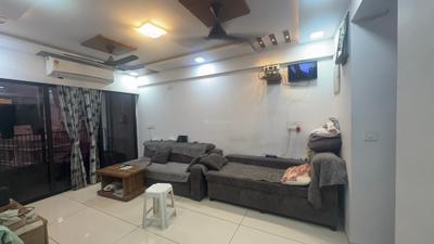 Living Room Image of 1775 Sq.ft 3 BHK Apartment / Flat for sale in Pushp Mahadev, New Maninagar Ahmedabad for Rs. 6500000