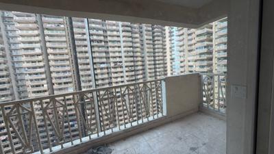 Image of 1075 Sq.ft 2 BHK Apartment / Flat for rent in Gaur City 7th Avenue, Noida Extension, Greater Noida for Rs. 23100