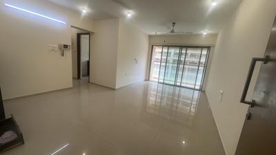 Living Room Image of 1050 Sq.ft 2 BHK Apartment / Flat for rent in K Raheja Vistas, Powai Mumbai for Rs. 85000