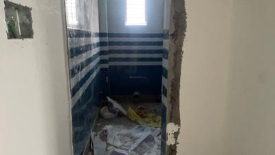 Bathroom Image of 460 Sq.ft 1 BHK Apartment / Flat for sale in Keshtopur Kolkata for Rs. 1702000