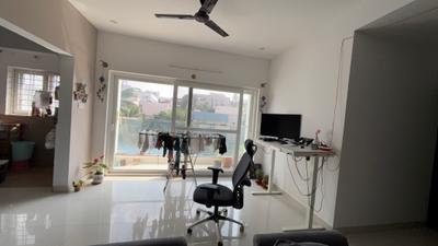 Living Room Image of 1200 Sq.ft 2 BHK Apartment / Flat for rent in Kaggadasapura Bengaluru for Rs. 50000