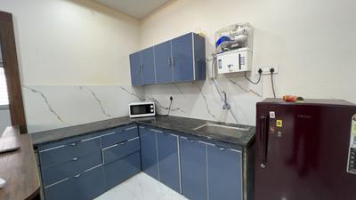 Kitchen Image of 800 Sq.ft 1 BHK Apartment / Flat for rent in Mahalakshmi Nagar Indore for Rs. 20000