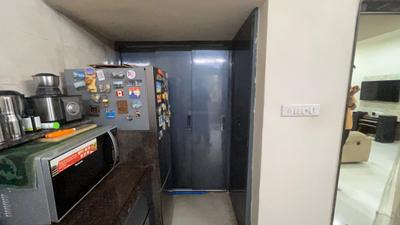 Kitchen Image of 1800 Sq.ft 3 BHK Apartment / Flat for sale in Paldi Ahmedabad for Rs. 10500000