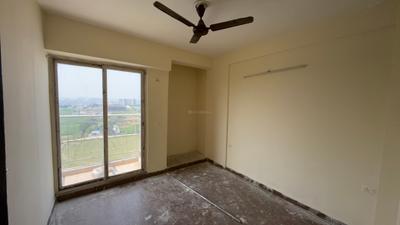 Bedroom Image of 584 Sq.ft 1 BHK Apartment / Flat for rent in Aditya Urban Homes Phase 1A, Bamheta Village Ghaziabad for Rs. 9500