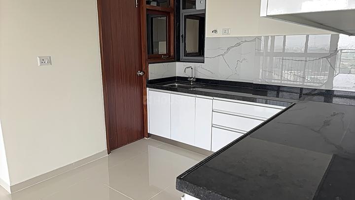 Amanora Elevate Tower 47 Main Image 1