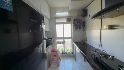Kitchen Image of 665 Sq.ft 1.5 BHK Apartment / Flat for sale in Godrej Emerald, Thane West Thane for Rs. 8500000