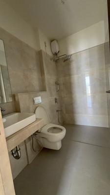 Image of 1210 Sq.ft 2 BHK Apartment / Flat for sale in L And T West Square, Seawoods, Navi Mumbai for Rs. 26500000