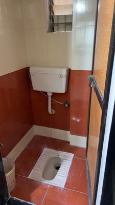 Bathroom Image of 900 Sq.ft 1.5 BHK Apartment / Flat for sale in Seawoods Navi Mumbai for Rs. 11000000