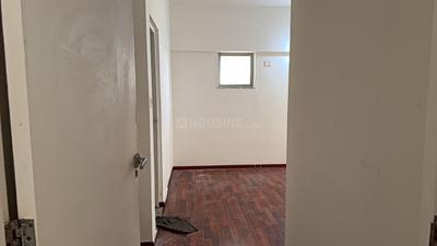Bedroom Image of 1080 Sq.ft 2 BHK Apartment / Flat for rent in Adani The Meadows, Shantigram Ahmedabad for Rs. 23000