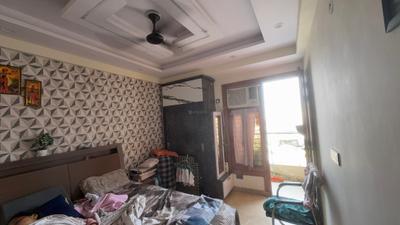 Bedroom Image of 650 Sq.ft 1 BHK Builder Floor for sale in D M Homes, Sector 73 Noida for Rs. 3000000