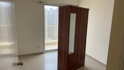 Bedroom Image of 1024 Sq.ft 2 BHK Apartment / Flat for rent in Mahagun Mantra, Noida Extension Greater Noida for Rs. 17000