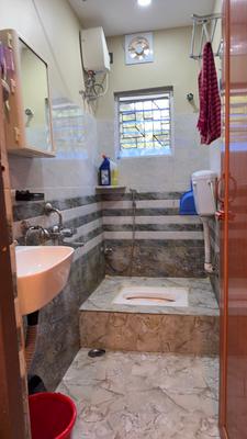 Image of 725 Sq.ft 2 BHK Builder Floor for sale in Picnic Garden, Kolkata for Rs. 3500000