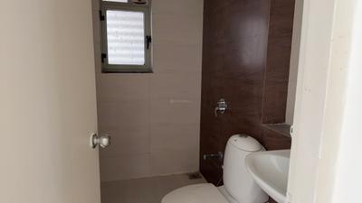Image of 1850 Sq.ft 3 BHK Apartment / Flat for rent in Adani The Meadows, Shantigram, Ahmedabad for Rs. 35000