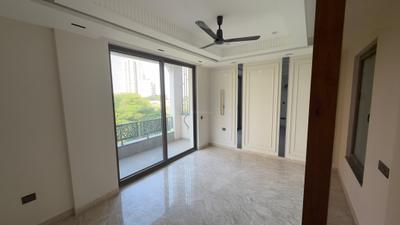 Bedroom Image of 2250 Sq.ft 3 BHK Builder Floor for sale in BPTP Amstoria , Sector 102 Gurgaon for Rs. 38000000