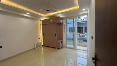 Bedroom Image of 1100 Sq.ft 3 BHK Apartment / Flat for sale in Chhattarpur New Delhi for Rs. 8500000