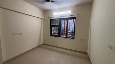 Bedroom Image of 950 Sq.ft 3 BHK Apartment / Flat for rent in Raja Saptaratna Towers, Malad West Mumbai for Rs. 85000