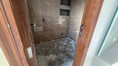 Image of 756 Sq.ft 2 BHK Builder Floor for sale in Vikaspuri, New Delhi for Rs. 13500001
