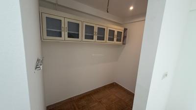 Living Room Image of 1150 Sq.ft 2.5 BHK Apartment / Flat for rent in Hiranandani Chelsea, Thane West Thane for Rs. 55000
