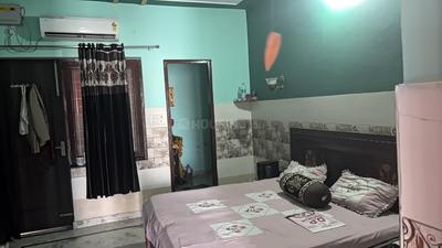 Bedroom Image of 1184 Sq.ft 2 BHK Builder Floor for rent in Renaissance Coral Spring Ext, Abdullapur Meerut for Rs. 10000