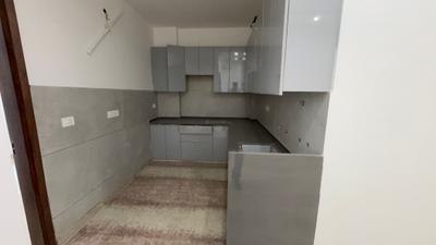 Kitchen Image of 1050 Sq.ft 4 BHK Apartment / Flat for sale in Sector 5 Rohini New Delhi for Rs. 10000000