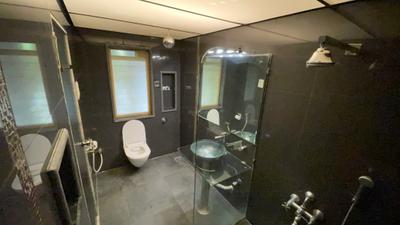 DLH Dilrag Bathroom One 3