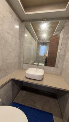 Image of 775 Sq.ft 2 BHK Apartment / Flat for rent in Santacruz West, Mumbai for Rs. 130000