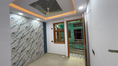 Bedroom Image of 650 Sq.ft 2 BHK Builder Floor for sale in Govindpuri New Delhi for Rs. 4000000