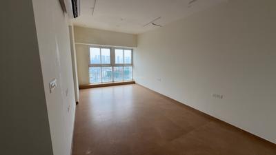 Bedroom Image of 1352 Sq.ft 3 BHK Apartment / Flat for sale in Ruparel Ariana, Wadala Mumbai for Rs. 65000000