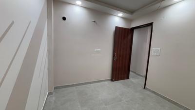 Bedroom Image of 680 Sq.ft 2 BHK Apartment / Flat for sale in Sector 4 Rohini New Delhi for Rs. 5000000