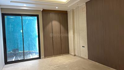 Bedroom Image of 2700 Sq.ft 4 BHK Builder Floor for sale in DLF Phase 2 Gurgaon for Rs. 52500000