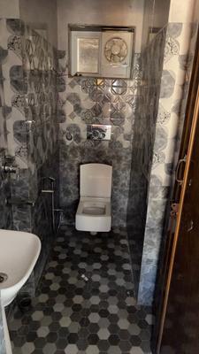 Image of 1150 Sq.ft 2 BHK Apartment / Flat for rent in Metroview Apartment, Sector 13 Dwarka, New Delhi for Rs. 30000