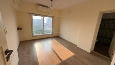 Bedroom Image of 1100 Sq.ft 3 BHK Apartment / Flat for sale in Kanakia Paris, Bandra East Mumbai for Rs. 42000000