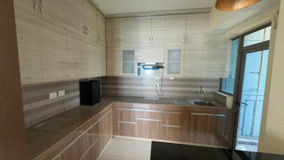 Kitchen Image of 2355 Sq.ft 4 BHK Apartment / Flat for rent in Paras Dews, Sector 106 Gurgaon for Rs. 43000