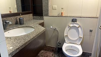 Bathroom Image of 671 Sq.ft 1 BHK Apartment / Flat for rent in Assotech Cabana, Indirapuram Ghaziabad for Rs. 25000